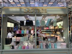 -ladurée(戴高乐机场T 2F店)