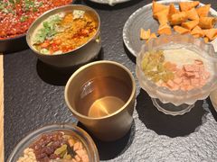 -晓宇重庆火锅(西安荟聚店)