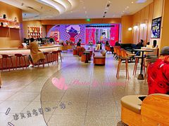 大堂-星巴克臻选(上海陆家嘴中心店)