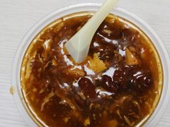 猪红碗仔翅-小雨点糖水店(中兴街分店)
