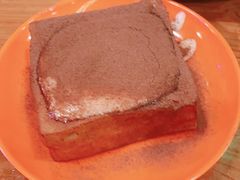 招牌漏奶华-澳门陈光记烧味饭店(南京德基广场店)