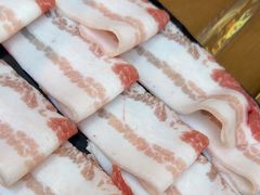 -老牌坊云南鱼豆花火锅(哈西万达店)