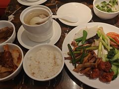 -手佳·水疗汇(嘉益店)