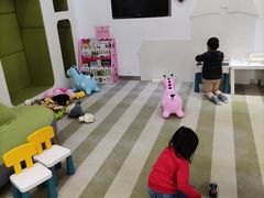 -雅悦齿科(顾村公园店)