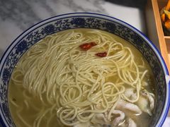 -轻捞慢起面馆(新世界百货店)