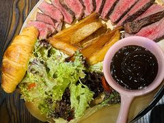 -The Cheebat 锌吧·Bistro(体育西店)