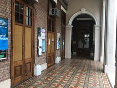-香港大学