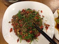 -三湘四水湖南特色餐厅(颐景公寓店)