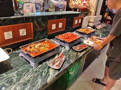 -碧中海汤泉汗蒸酒店