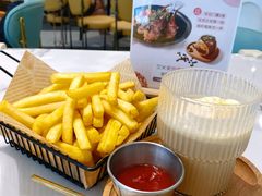 美式薯条-艾米茉亲子餐厅(万象城店)