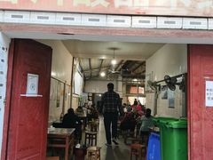 -正宗杨记普洱酸醋米线(总店)