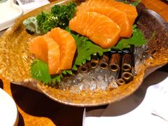 厚切三文鱼-肉魁屋·烧肉·烧鸟·酒场(高新店)