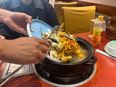 -菌之家·专业纯野生菌火锅·特色炒菌
