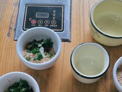 -阿婆情腊排骨火锅(金虹路店)