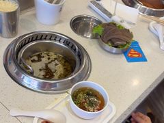 -龍歌自助小火锅(市南金茂湾店)