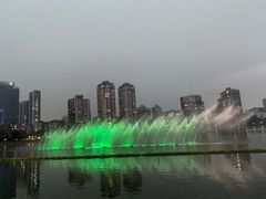 -喷泉公园