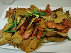 -镜泊湖酒家(兴华街金鼎店)