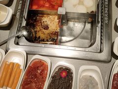 -海底捞火锅(新松江路店)