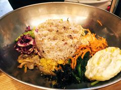 太阳蛋素石锅拌饭-犟牛家·榴莲烤肉(五棵松店)