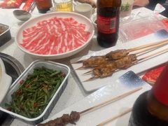 -三人行骨头王火锅(长寿店)