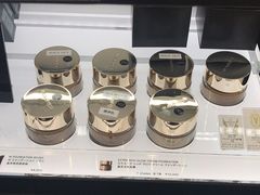 -关西国际机场直营免税店