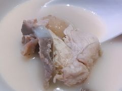 -煲宫猪肚鸡(昆山金鹰国际购物中心店)