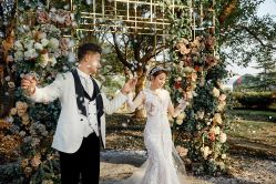 -太郎花子婚纱摄影艺术中心