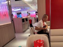 -海底捞火锅(杭州庆春路夜宵主题店)