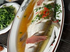 -七的湖·晚芳亭·阳澄湖农家菜·大闸蟹(莲花岛店)