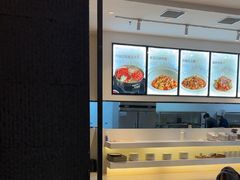 -鱼鲜饭香·招牌汽锅剁椒鱼头王