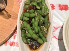 -肥肥虾庄·金牌油焖大虾(汉口城市广场店)