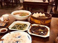 -吾介小籠館