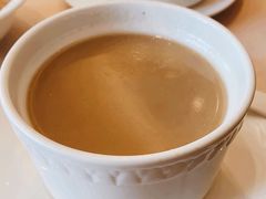 粉葛鲮鱼煲猪争汤-金苑海鲜酒家(来魅力店)