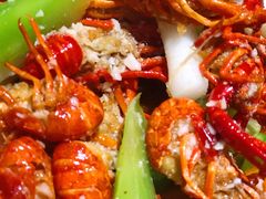 -茸梅路右拐龙虾-农家菜(松江店)
