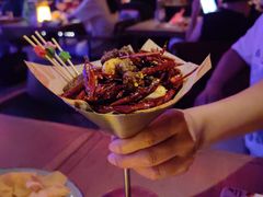 -FOUR PLAY BAR
