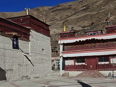 -比如骷髅墙景区