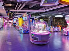 -嗨翻Hi-Fun竞技主题乐园·蹦床亲子生日轰趴(国光1937店)