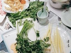 -名都晓荷塘主题火锅(春光路店)