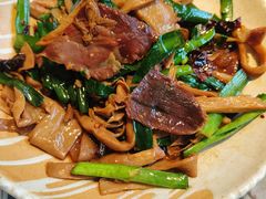 -宣威山野人家·现炒云南菜(金碧店)