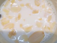 w手工蛋白杏仁露-大咀港式茶餐厅(恒泰店)