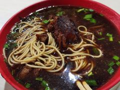 -小龙大肉面馆