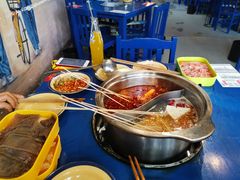 -马路边边麻辣烫联盟路店