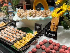 -钱小奴海鲜自助黑金店(杭州滨江龙湖店)