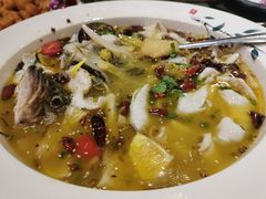 水果酸菜鱼-花溪雨·森林餐厅(石基店)