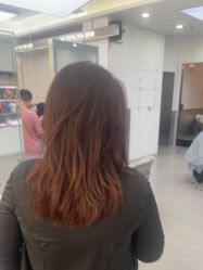 -首脑美发沙龙