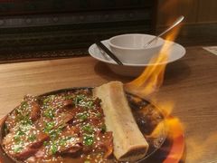 -蜜桃餐厅·伴山(湖滨商业街店)