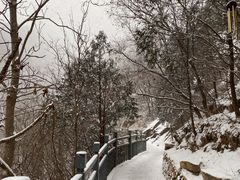 -黑龙潭风景区
