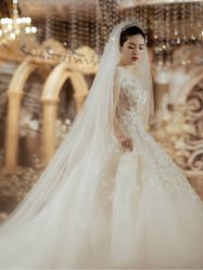 -伯瓷皇后婚纱艺术空间