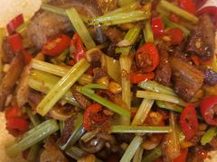 -嘉丰湘菜馆(芳群园店)