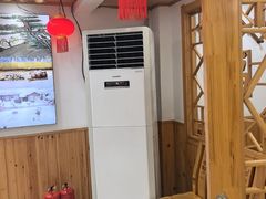 -屯老二农家铁锅炖·行业领军者(梅江店)